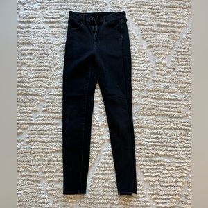 American Eagle Black Skinny Jeans Size 2 long